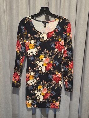 Forever 21 Black Floral Long Sleeve Bodycon Dress